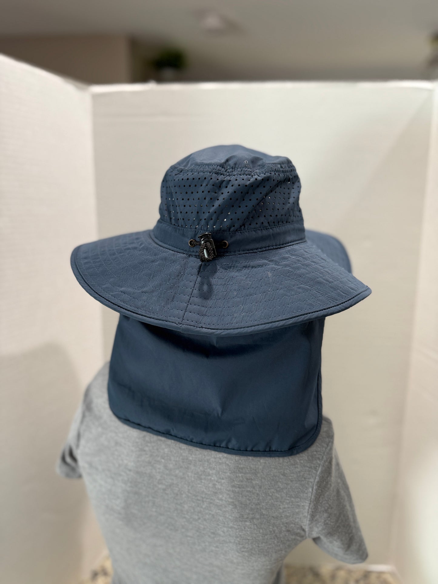Bucket Hat with Cooling Technology