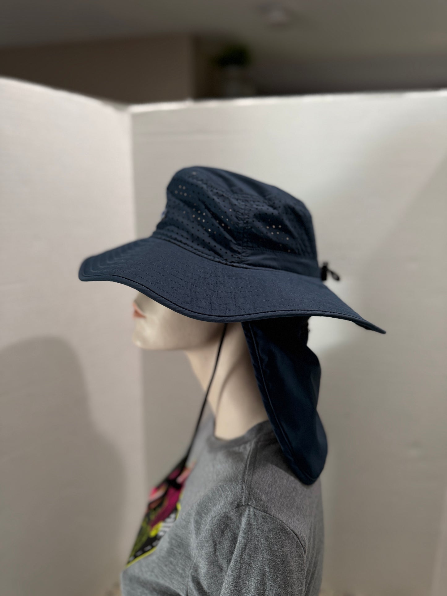 Bucket Hat with Cooling Technology
